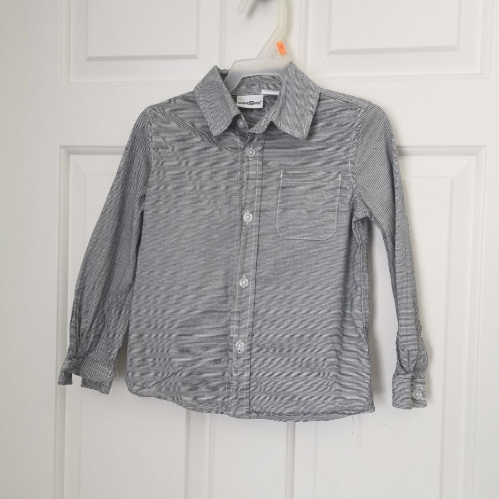 3/$15 BabiesRUs button down shirt size 3